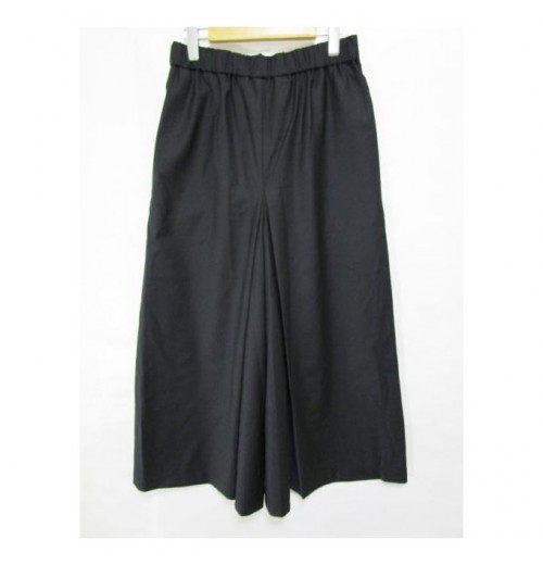 Brand used elegant comfortable women's fashion loose clothing Brand used elegant comfortable women's fashion loose clothing